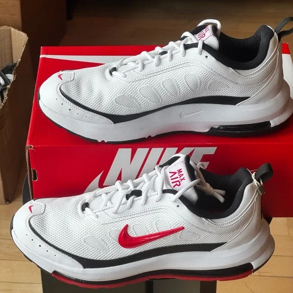 Nike Air Max AP - Picture 4 of 6